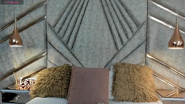 Snapshot of AgataRinaldi chatting on 09.21.25 AgataRinaldi online show from 09.21.25