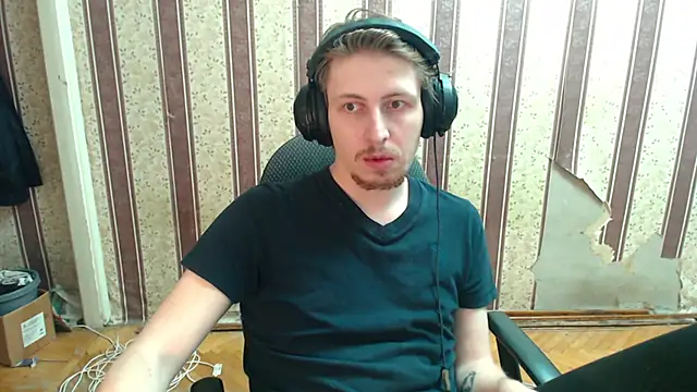 darienlarge online show from 09.18.25