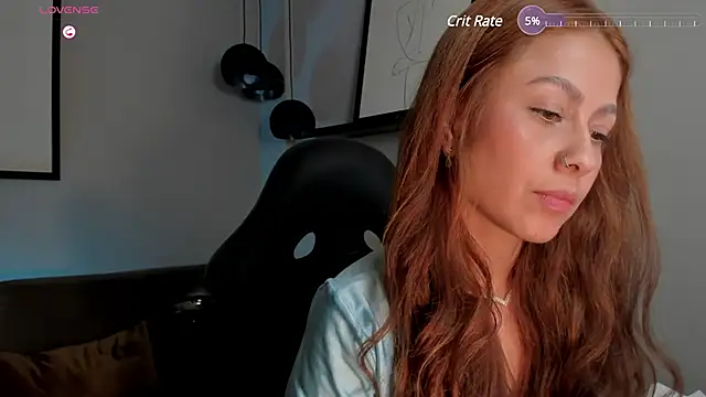 Snapshot of ErikaBenz_ chatting on 02.18.25 ErikaBenz online show from 02.18.25