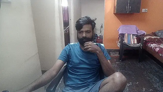 Snapshot of Indiaguy4u chatting on 12.20.24 Indiaguy4u online show from 12.20.24
