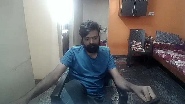 Snapshot of Indiaguy4u chatting on 12.31.24 Indiaguy4u online show from 12.31.24