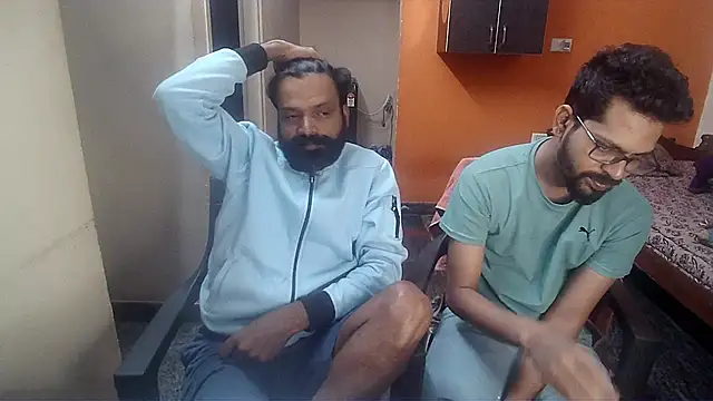 Snapshot of Indiaguy4u chatting on 01.03.25 Indiaguy4u online show from 01.03.25