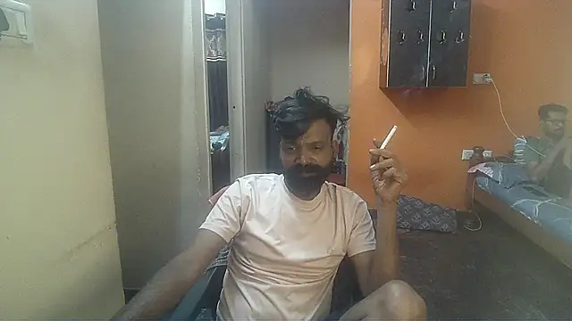 Snapshot of Indiaguy4u chatting on 02.17.25 Indiaguy4u online show from 02.17.25
