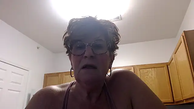 Snapshot of plusizebigbooty chatting on 02.08.25 plusizebigbooty online show from 02.08.25