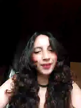 Snapshot of _Laary chatting on 12.24.24 Laary online show from 12.24.24