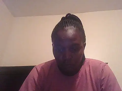 Snapshot of Realdiva02 chatting on 06.13.26 Realdiva02 online show from 06.13.26