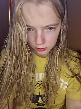 Snapshot of -veranito- chatting on 02.20.25 -veranito- online show from 02.20.25