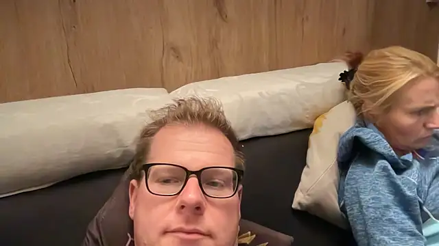 Snapshot of AnnualSunrise chatting on 10.30.25 AnnualSunrise online show from 10.30.25