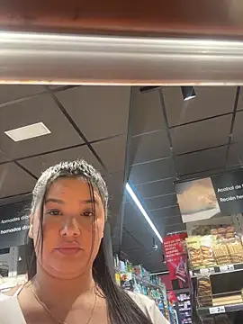 ValleryParker online show from 04.14.26