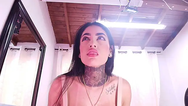 danna berlin  online show from 01.18.25