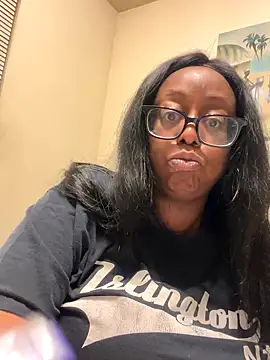 Snapshot of Goddesskarisma chatting on 09.09.25 Goddesskarisma online show from 09.09.25