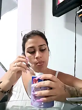 Latina sexy1 online show from 02.06.25