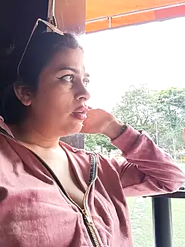 Latina sexy1 online show from 02.09.25