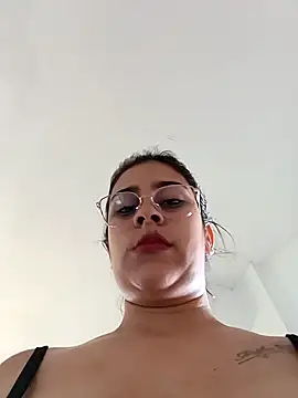 Latina sexy1 online show from 02.14.25