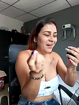 Latina sexy1 online show from 02.22.25