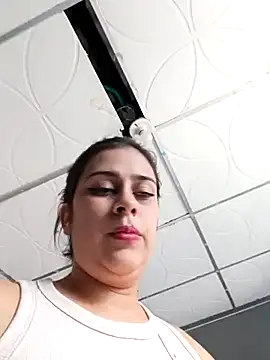 Latina sexy1 online show from 03.18.25