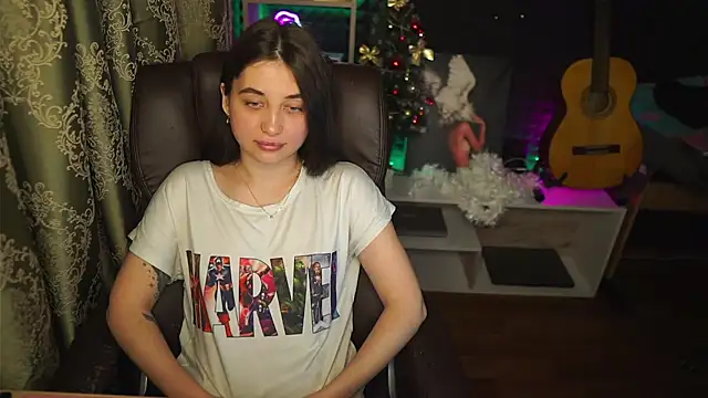 Snapshot of delicatedBailey chatting on 01.20.25 delicatedBailey online show from 01.20.25