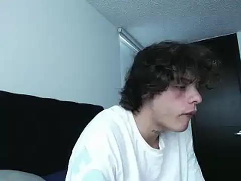 Snapshot of Santiago_kiler chatting on 12.09.24 Santiago kiler online show from 12.09.24