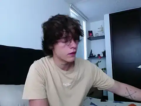 Snapshot of Santiago_kiler chatting on 12.11.24 Santiago kiler online show from 12.11.24