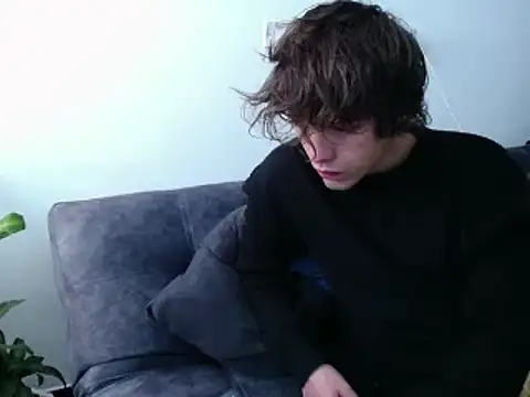 Snapshot of Santiago_kiler chatting on 12.14.24 Santiago kiler online show from 12.14.24