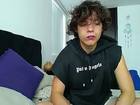 Snapshot of Santiago_kiler chatting on 12.18.24 Santiago kiler online show from 12.18.24