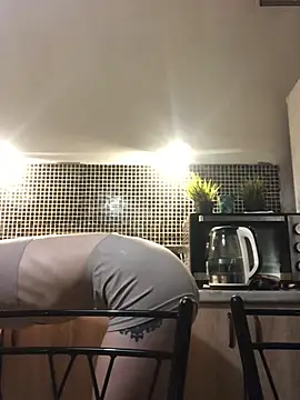 LeyaJohnson online show from 12.07.24