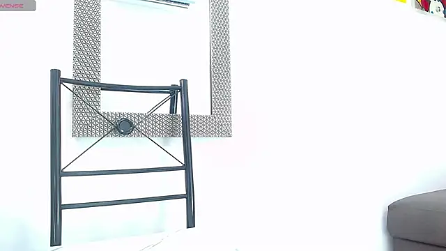 Sassy--Girl online show from 12.14.24