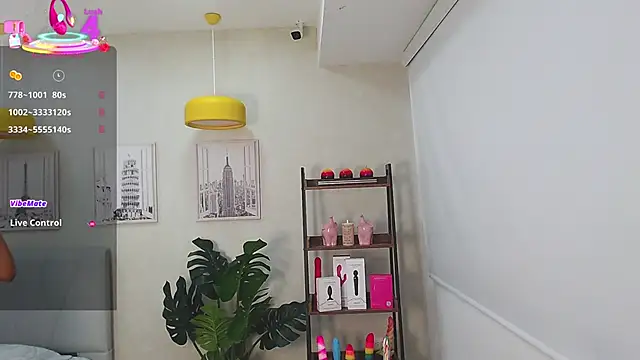 Sassy--Girl online show from 03.05.25