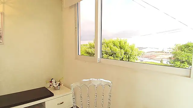 Sassy--Girl online show from 10.06.25