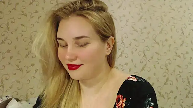 mmmPinUpGirl online show from 09.08.25