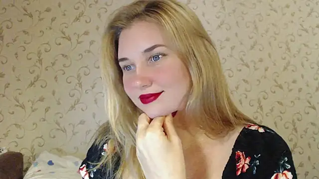 mmmPinUpGirl online show from 09.09.25