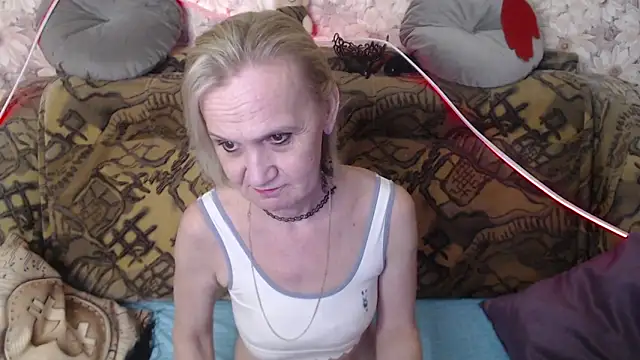 MissBekker online show from 12.17.24