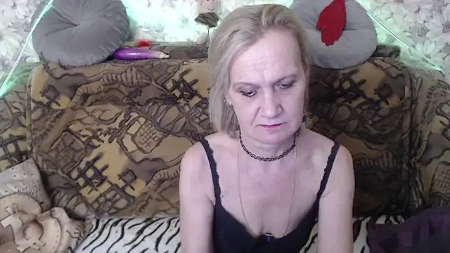 MissBekker online show from 12.31.24