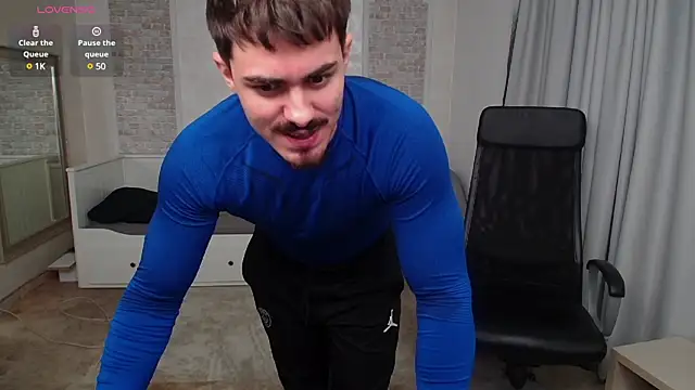 Snapshot of WilsonJules chatting on 12.13.24 WilsonJules online show from 12.13.24