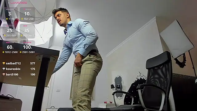 Snapshot of WilsonJules chatting on 02.22.25 WilsonJules online show from 02.22.25