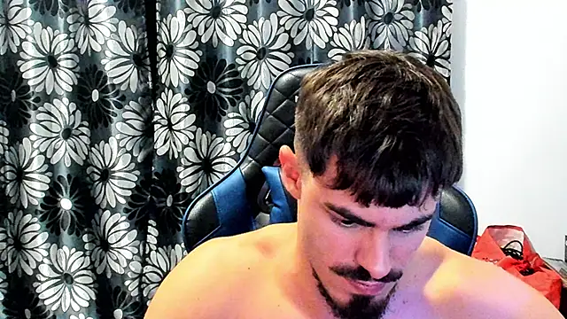 Snapshot of WilsonJules chatting on 09.23.25 WilsonJules online show from 09.23.25