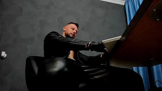 BrianHunts online show from 01.04.25