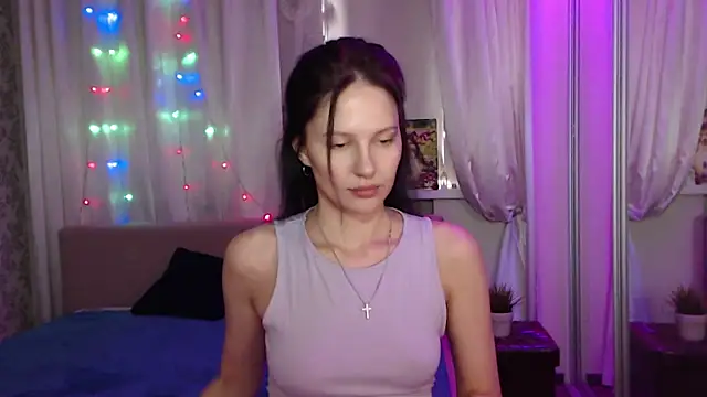 Snapshot of Zlata888 chatting on 03.20.25 Zlata888 online show from 03.20.25