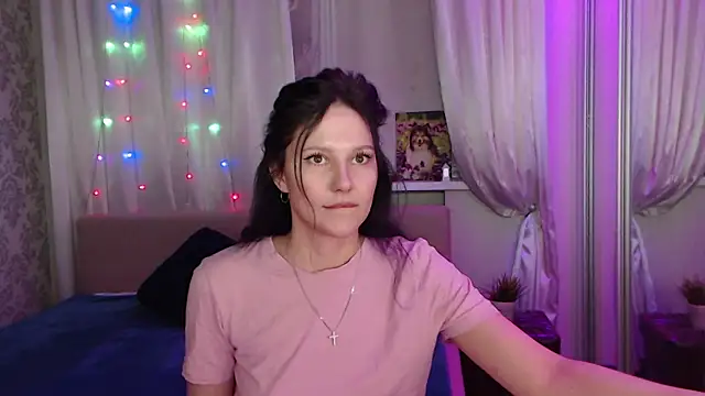 Snapshot of Zlata888 chatting on 02.13.26 Zlata888 online show from 02.13.26