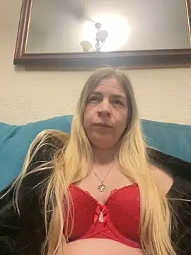 Snapshot of jayjencam chatting on 03.02.25 jayjencam online show from 03.02.25