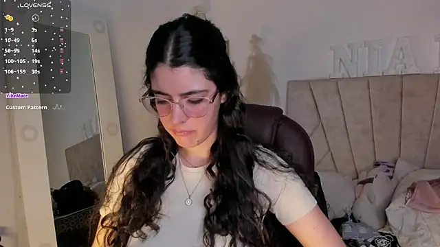  Niah  online show from 01.02.25