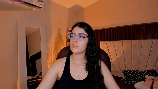  Niah  online show from 02.16.26