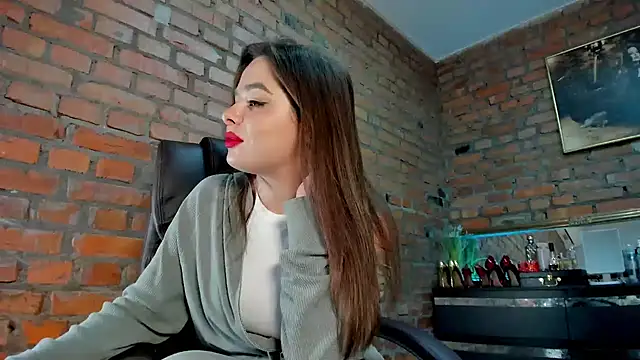 MistressMilana online show from 06.01.26