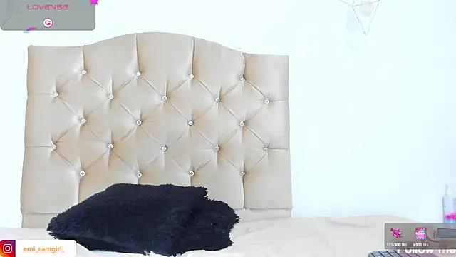 emily campbell  online show from 01.06.25