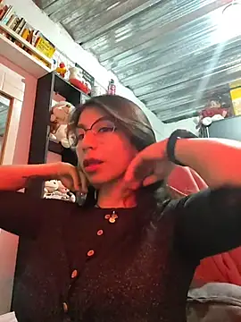 kateeen18 online show from 12.19.25