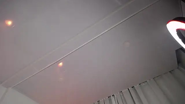 destinysweet21 online show from 12.04.24