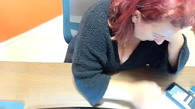 NikkiHolland online show from 05.09.26