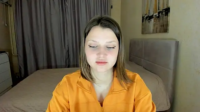 SoniNesti online show from 10.18.25