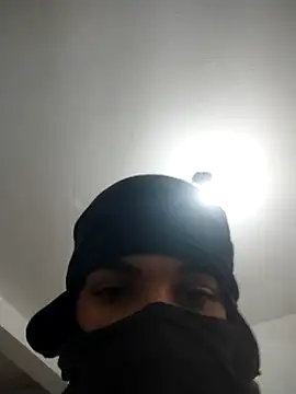 Snapshot of KleberL chatting on 02.21.26 KleberL online show from 02.21.26