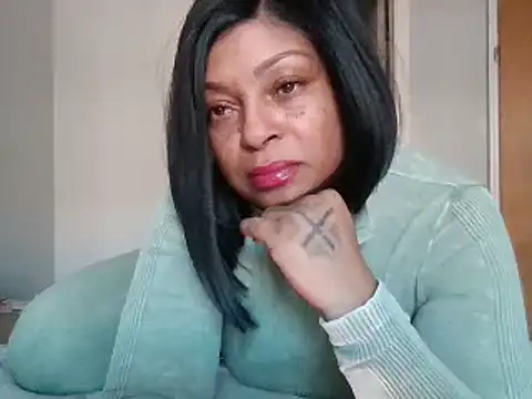 MSweetLindaParks online show from 12.12.24